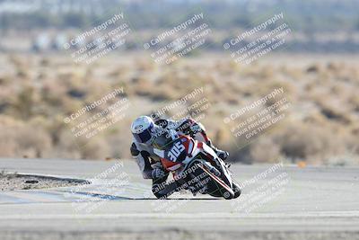 media/Dec-07-2025-CVMA (Sun) [[3e7d2de5dc]]/Race 12- Formula 40 MW and LW/